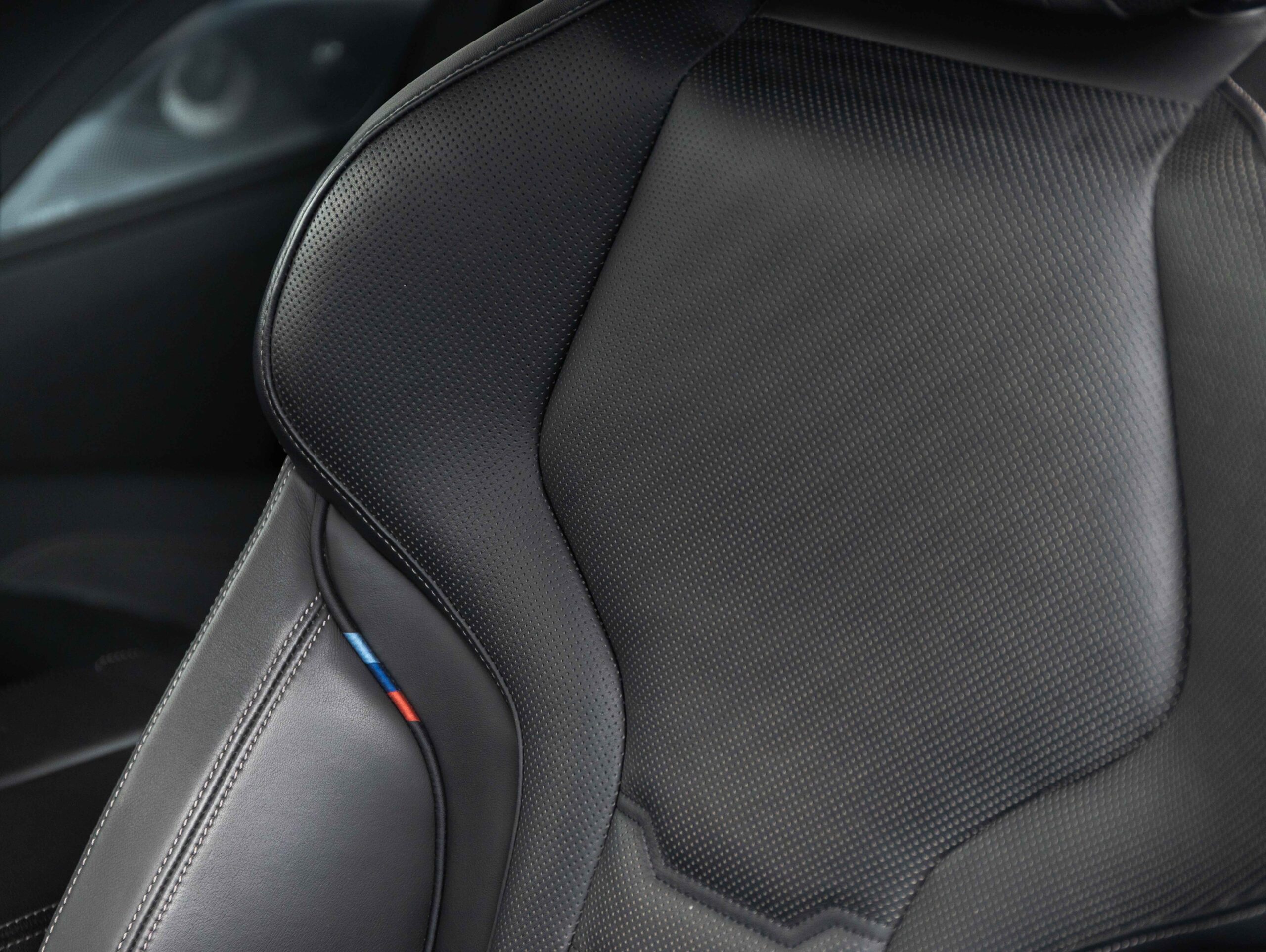 BMW M850i xDrive Coupe
