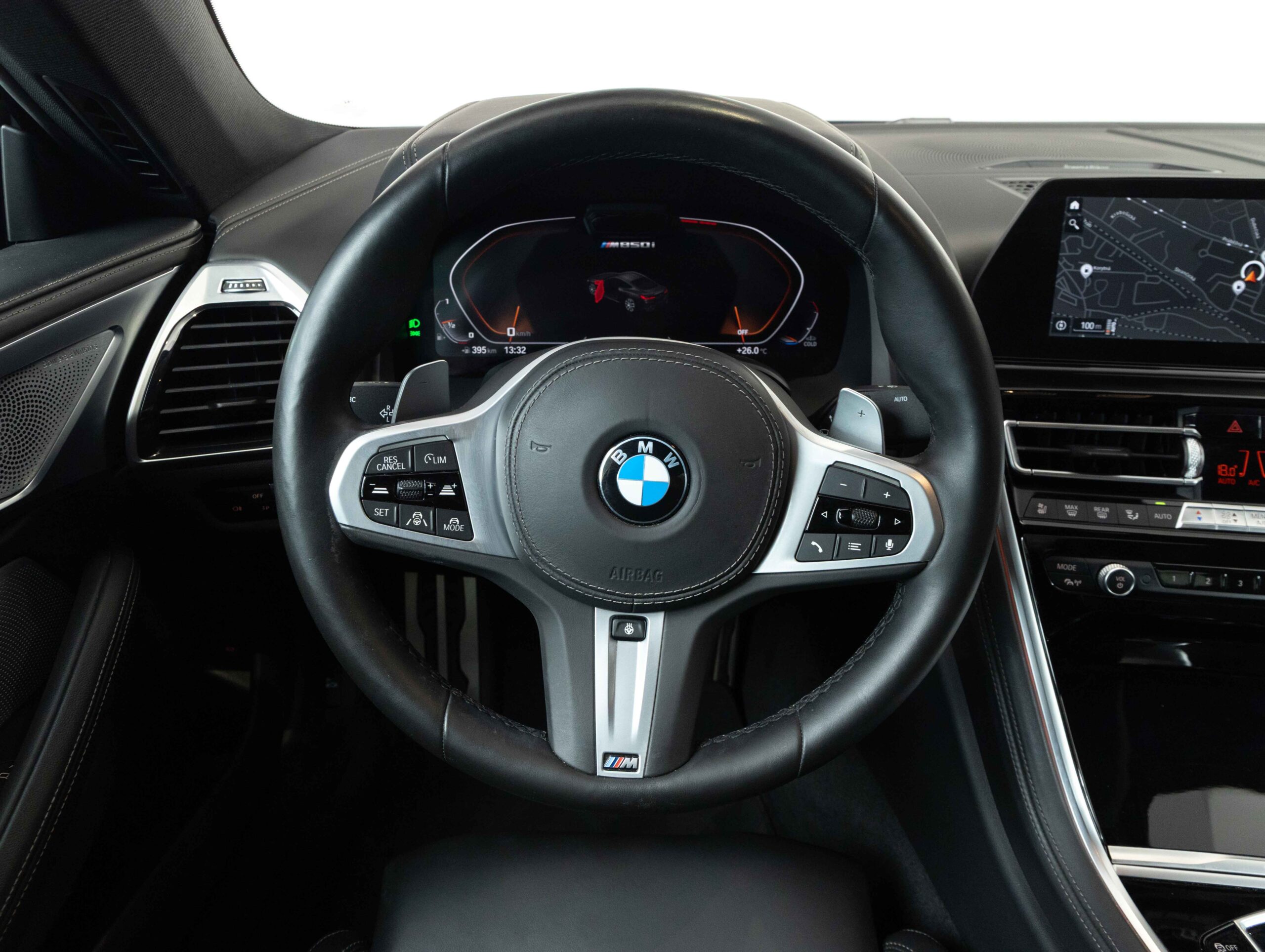 BMW M850i xDrive Coupe