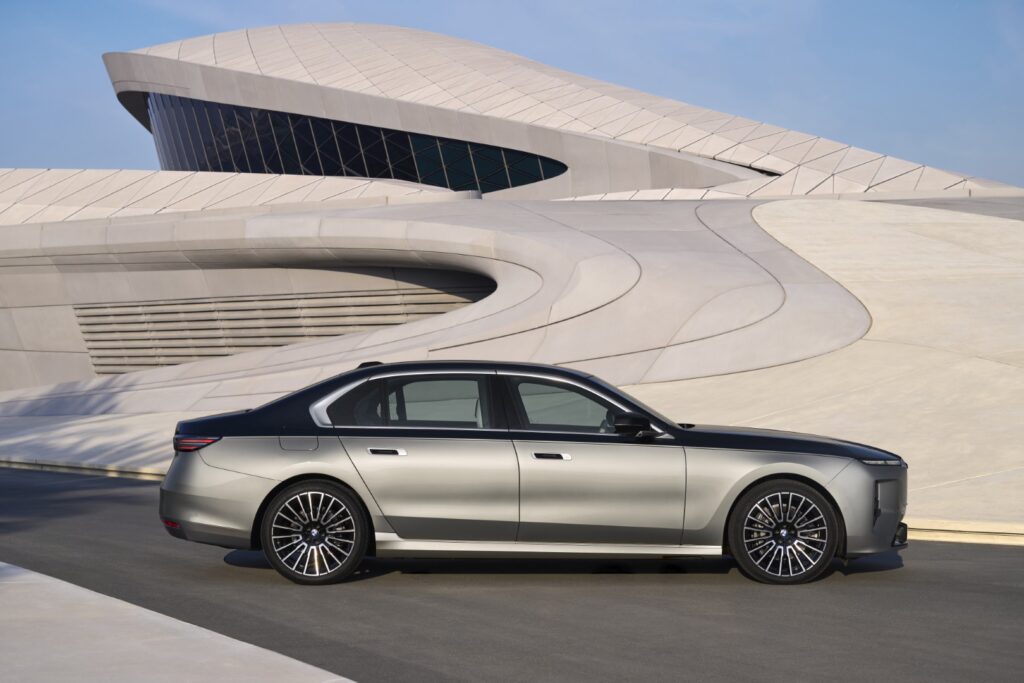 BMW řady 7 Sedan (G70)