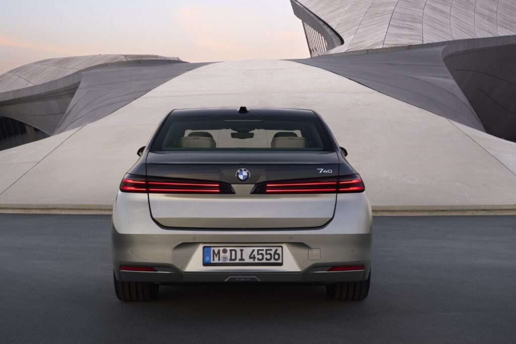 BMW řady 7 Sedan (G70)