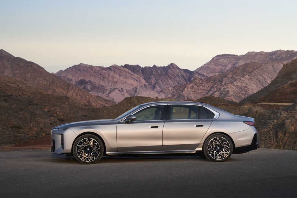 BMW řady 7 Sedan (G70)