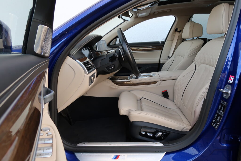 BMW 750Li xDrive
