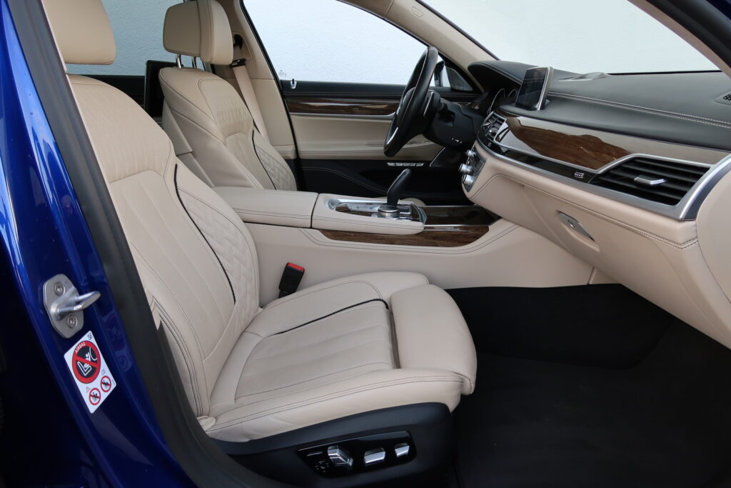 BMW 750Li xDrive