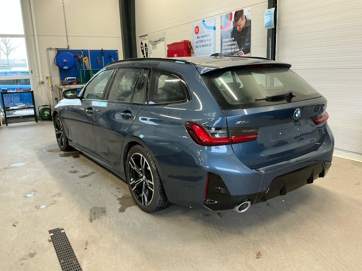BMW 330i xDrive Touring