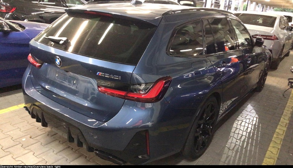 BMW M340i xDrive Touring