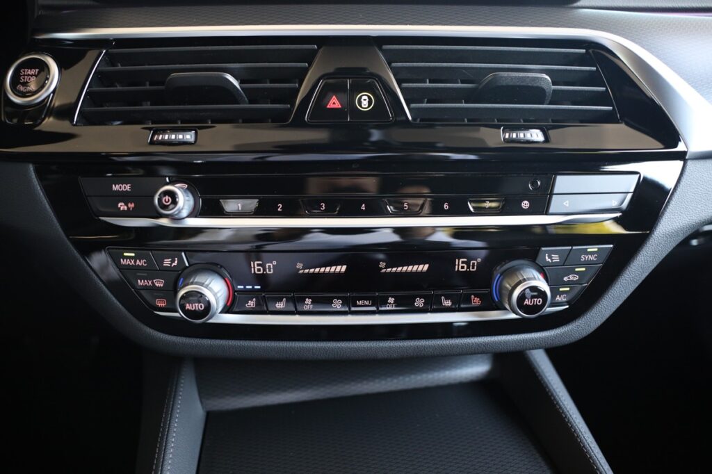 BMW 530d xDrive Sedan