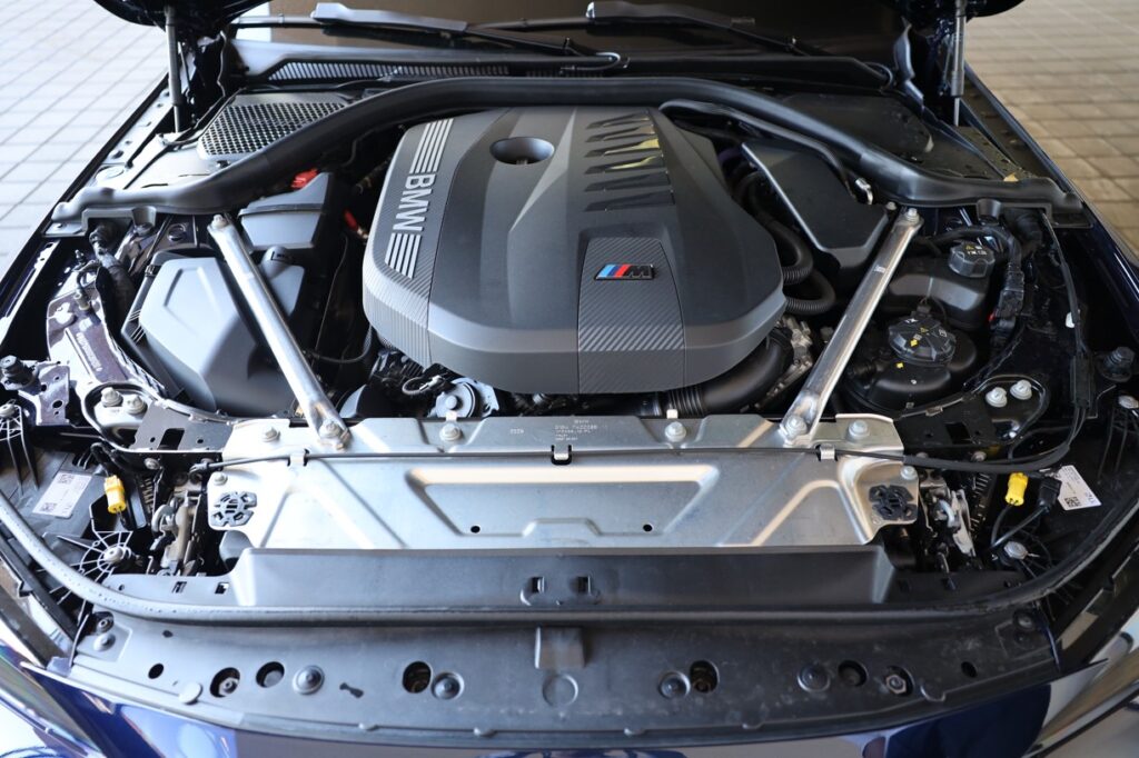 BMW M440i xDrive Convertible