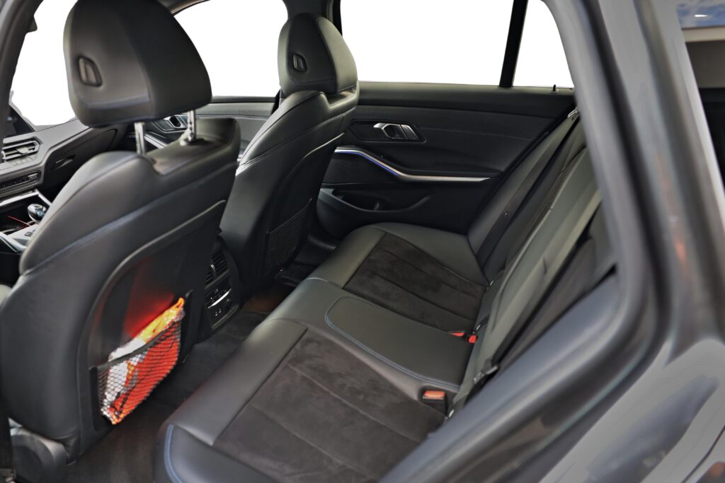 BMW 320d xDrive Touring