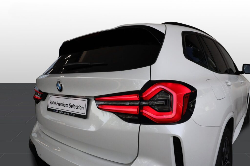 BMW X3 xDrive30i