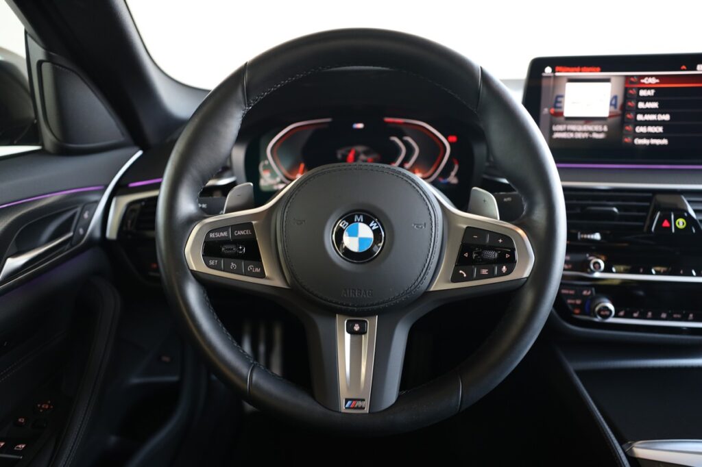 BMW 530d xDrive Sedan