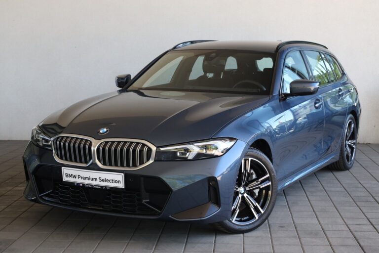 BMW 330i xDrive Touring