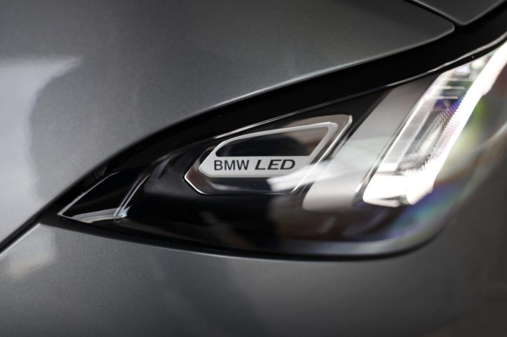 BMW 330i xDrive Touring