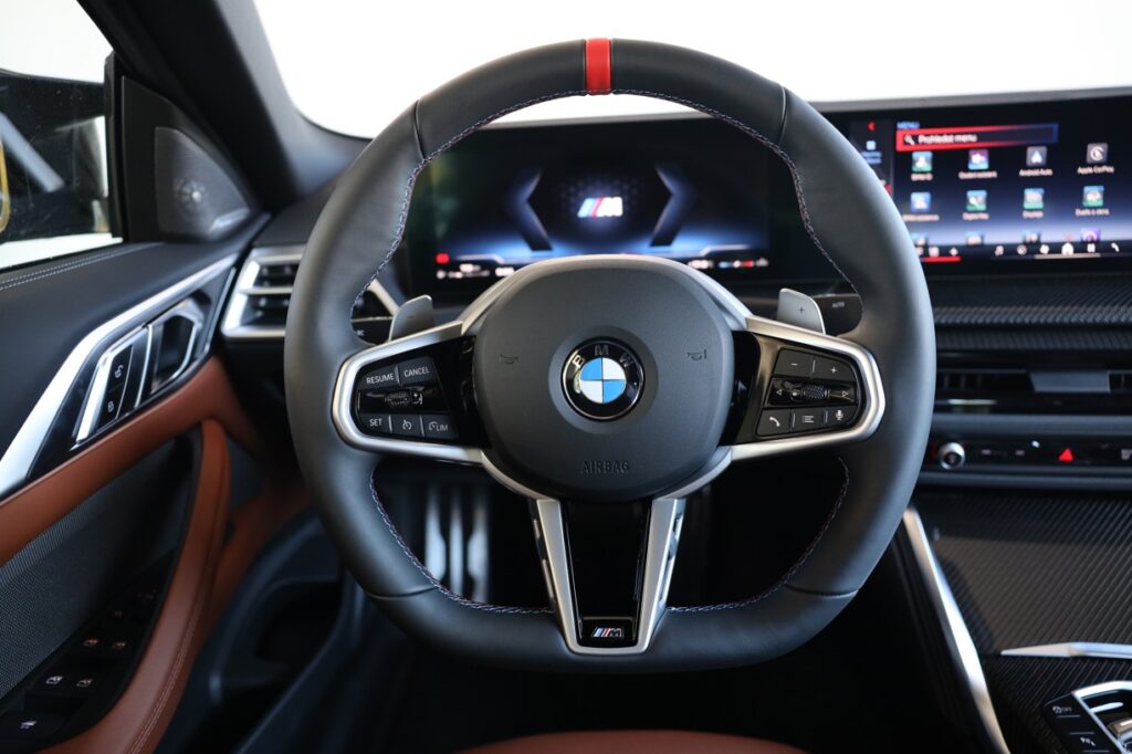 BMW M440i xDrive Convertible