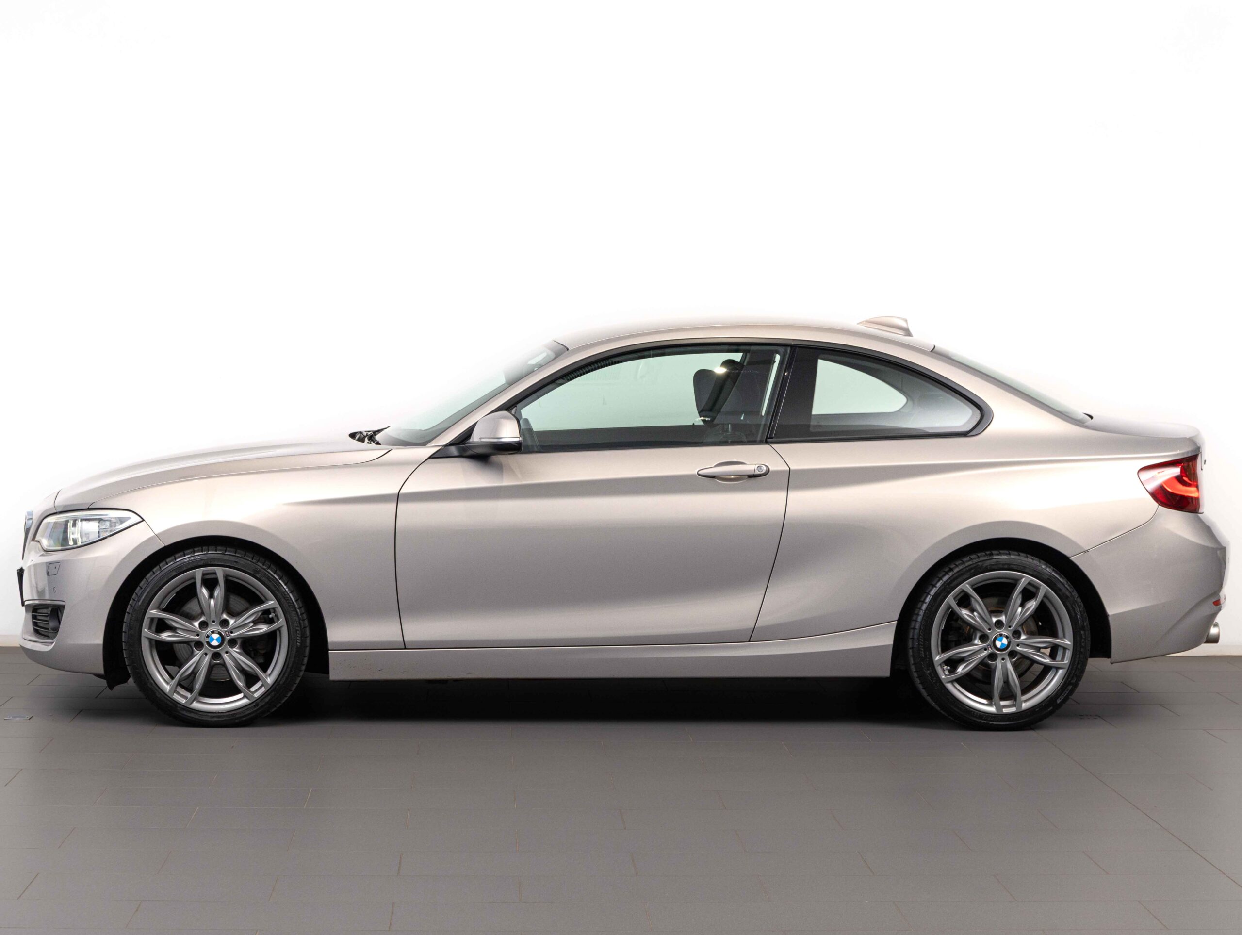 BMW 220d xDrive