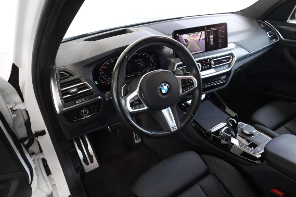 BMW X3 xDrive30i