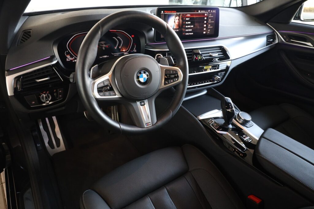 BMW 530d xDrive Sedan