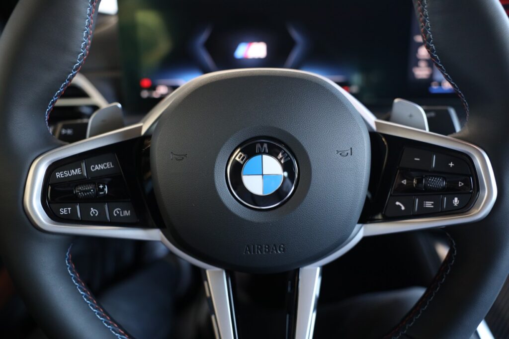 BMW M440i xDrive Convertible