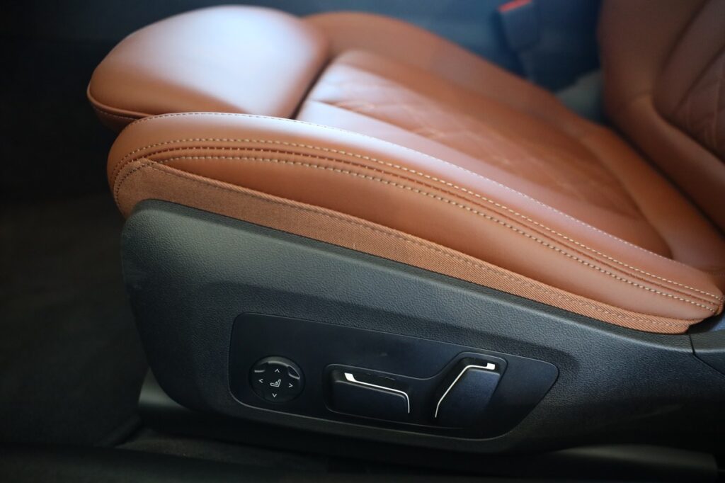 BMW M440i xDrive Convertible
