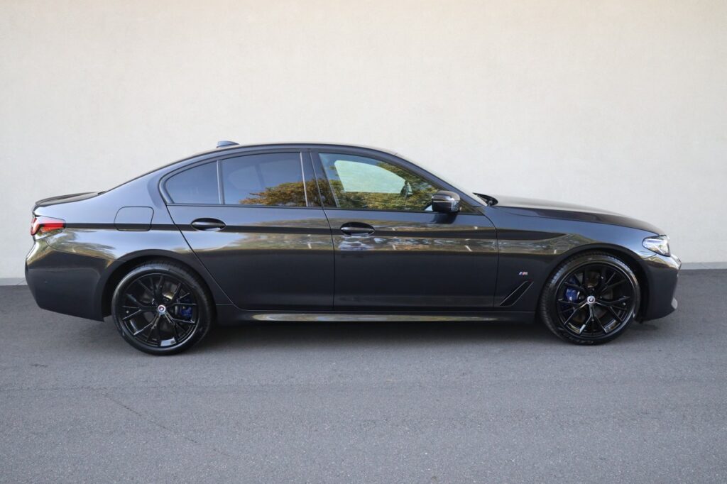 BMW 530d xDrive Sedan