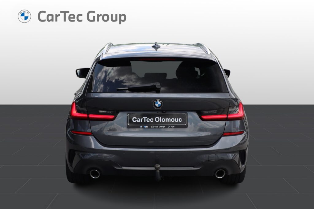 BMW 320d xDrive Touring