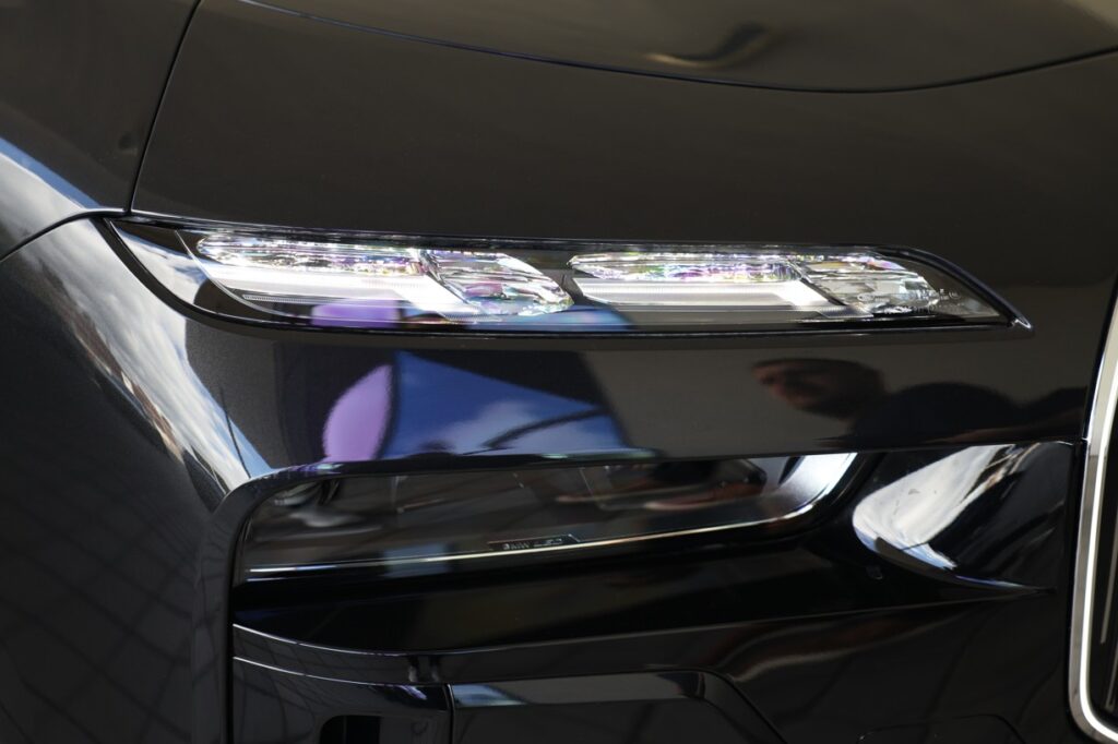 BMW 740d xDrive Sedan