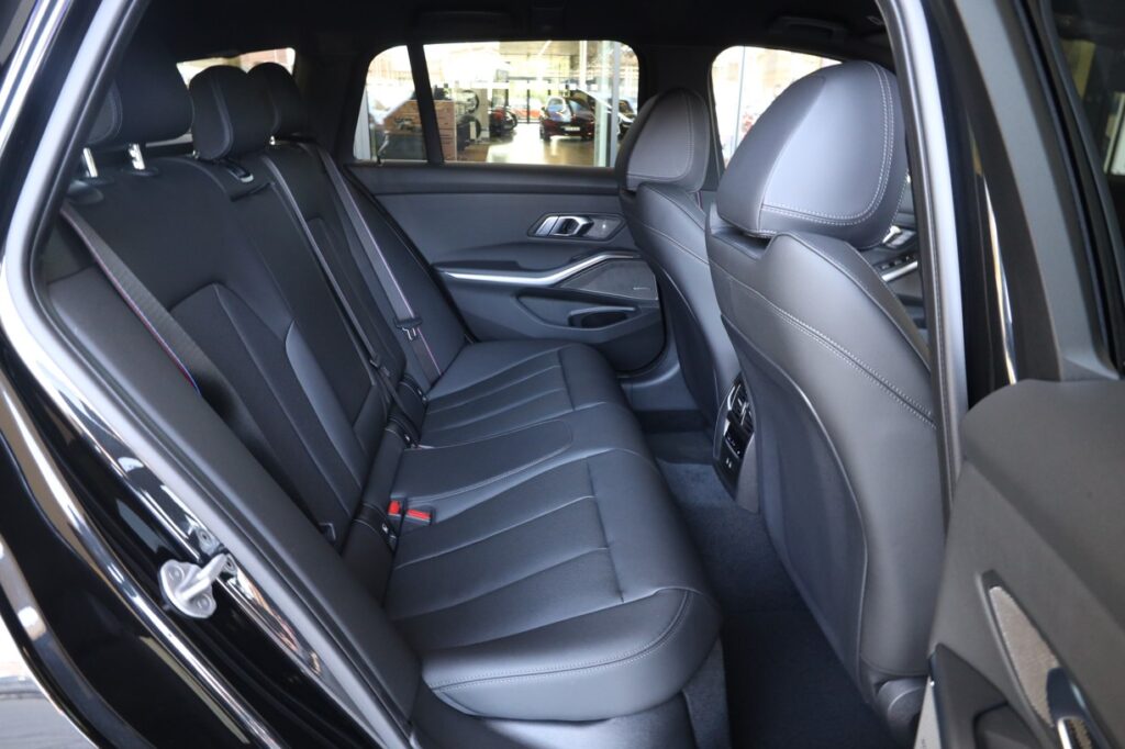 BMW M340i xDrive Touring