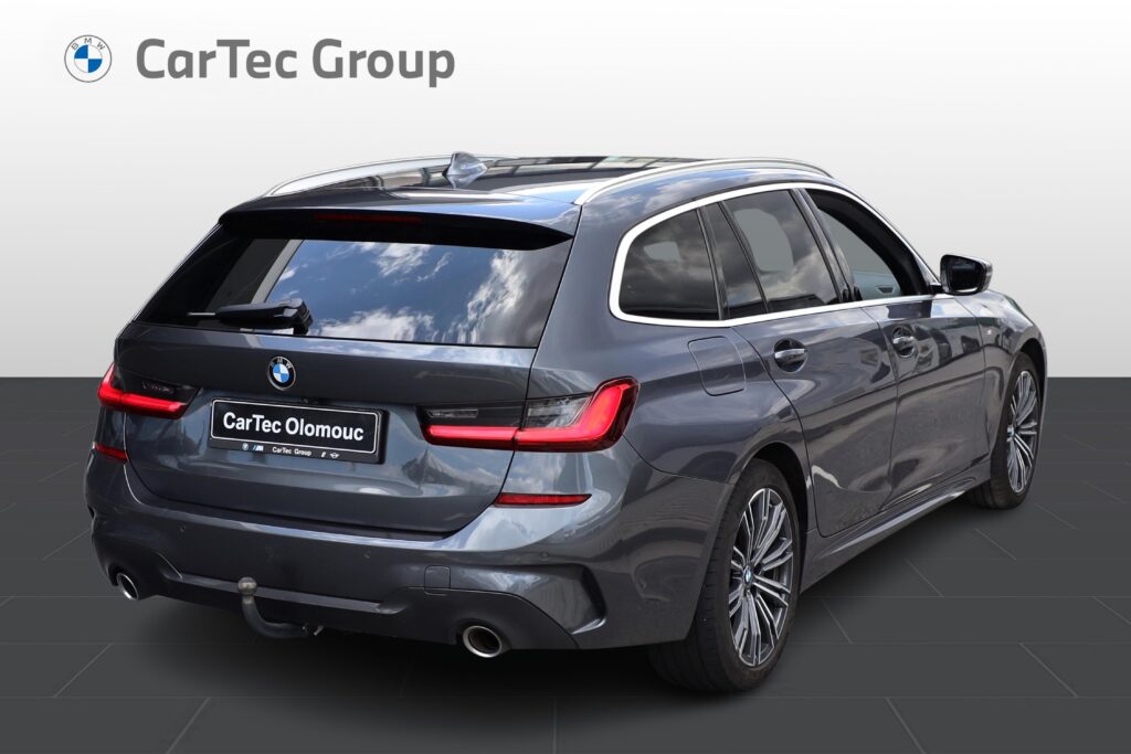 BMW 320d xDrive Touring