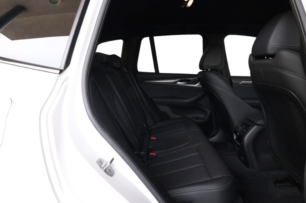 BMW X3 xDrive30i