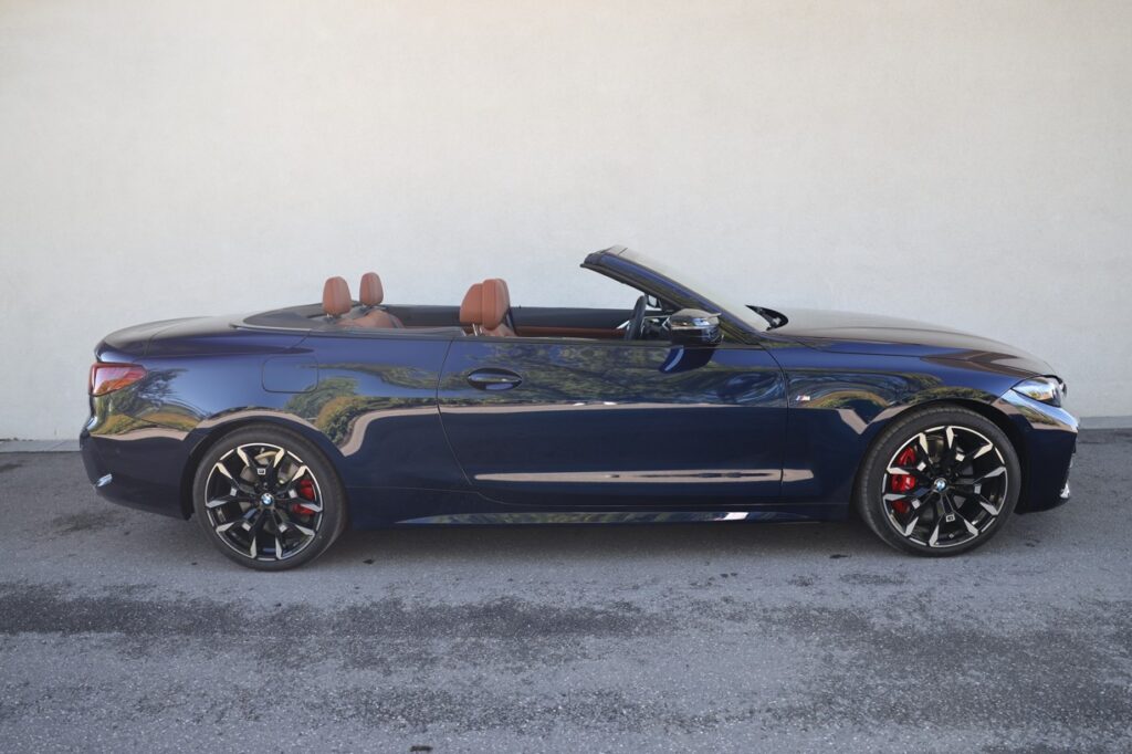 BMW M440i xDrive Convertible