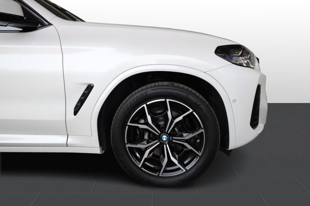 BMW X3 xDrive30i