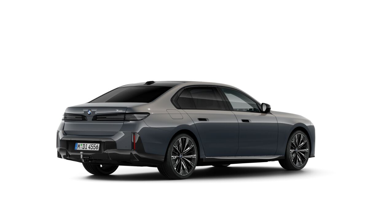 BMW 740 xDrive Sedan