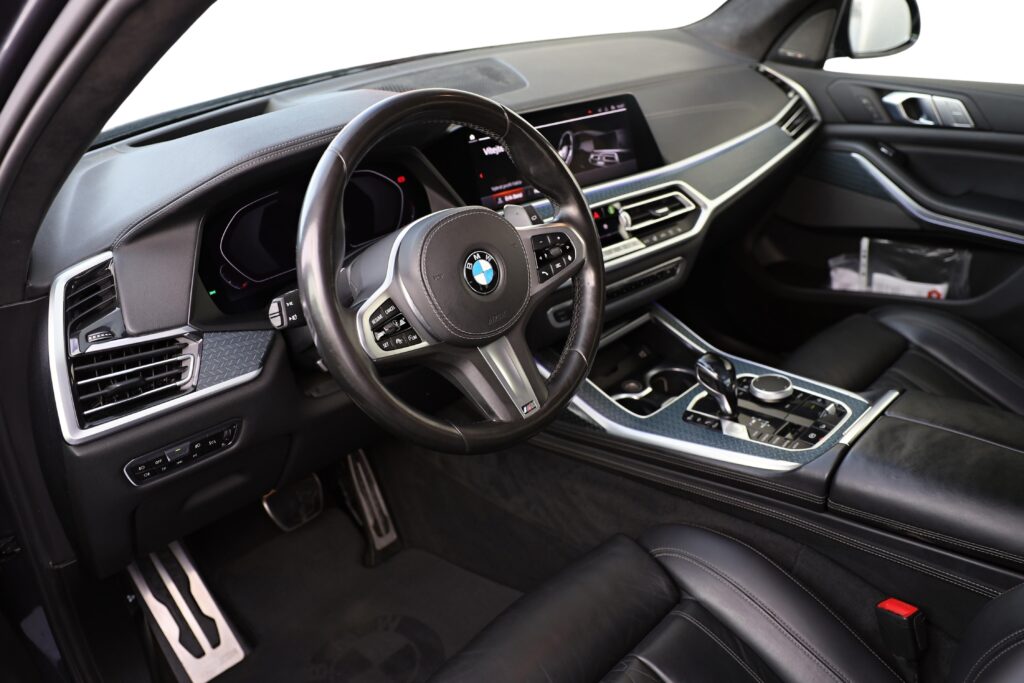 BMW X7 M50d