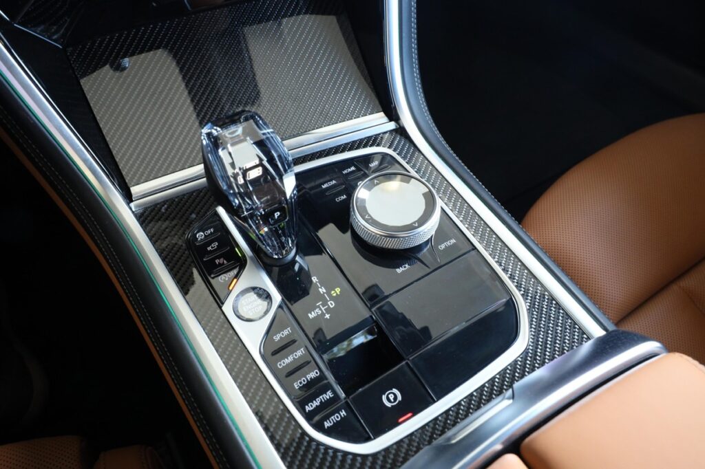 BMW M850i xDrive Coupe