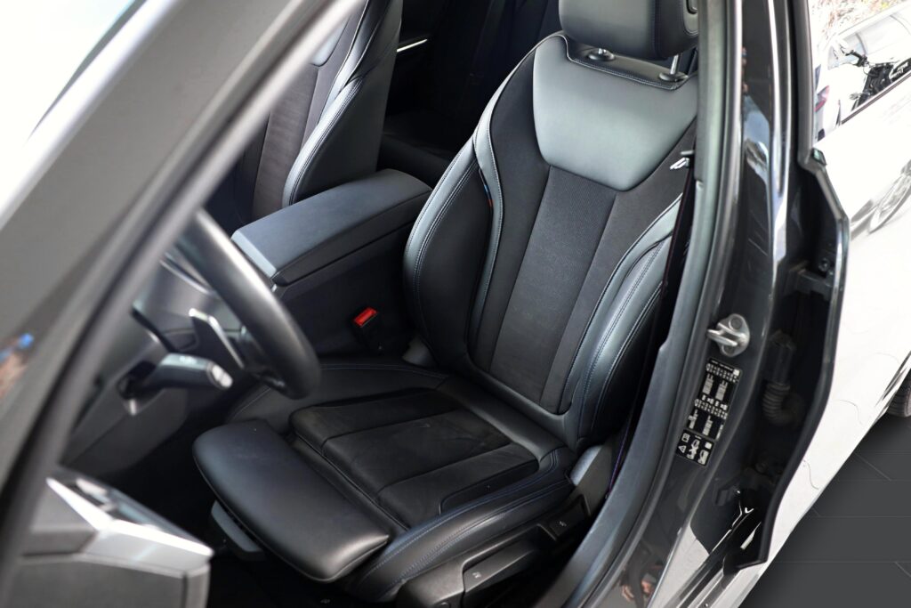 BMW 330d xDrive Sedan
