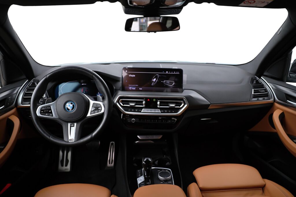 BMW X3 xDrive30e