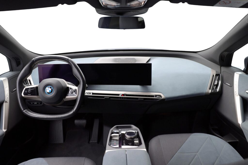 BMW iX xDrive40