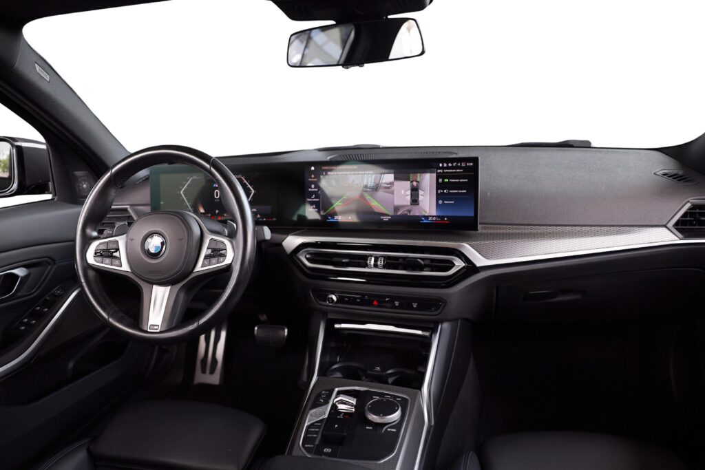 BMW 330d xDrive Sedan