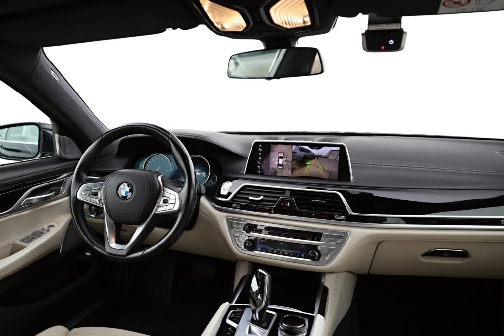 BMW 750Li xDrive