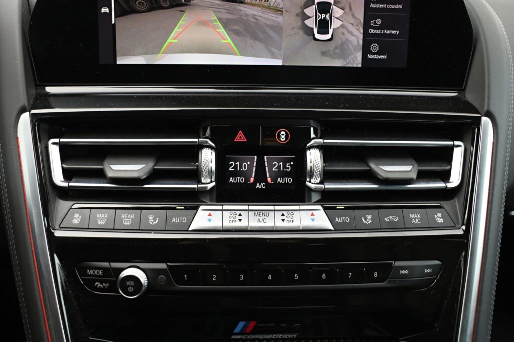 BMW M8  Gran Coupé