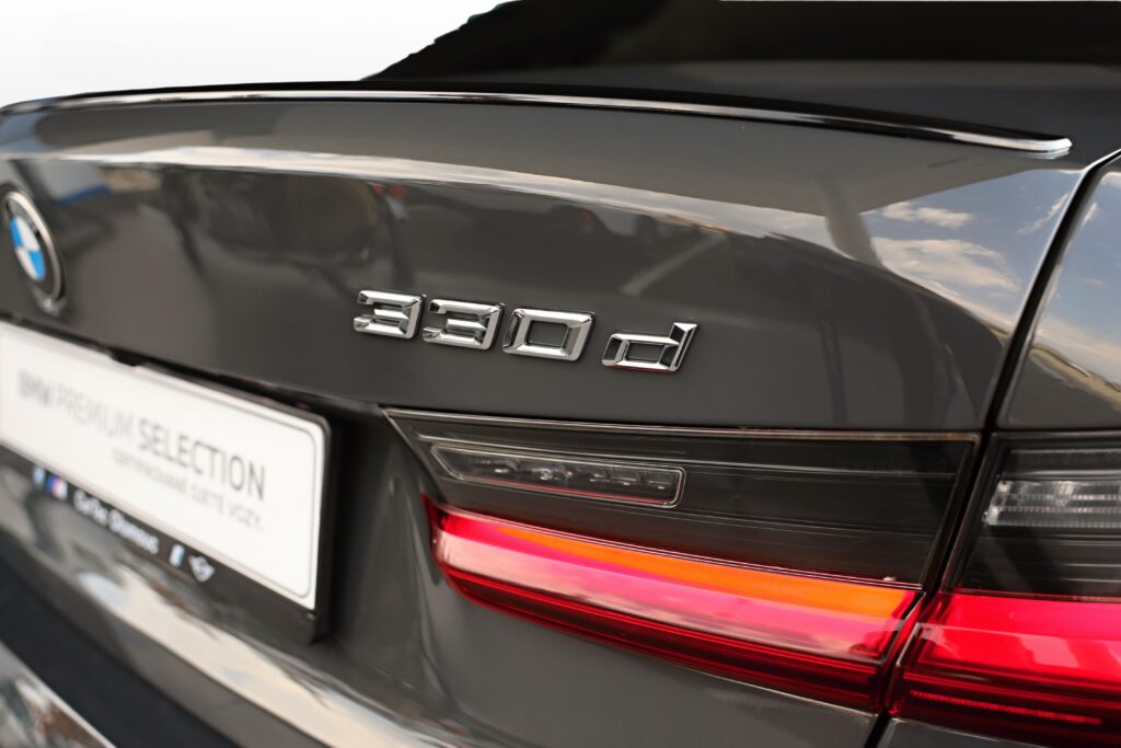 BMW 330d xDrive Sedan