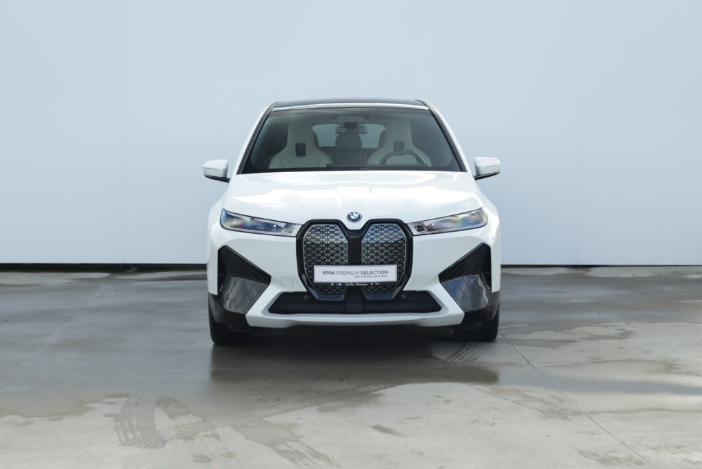 BMW iX xDrive50
