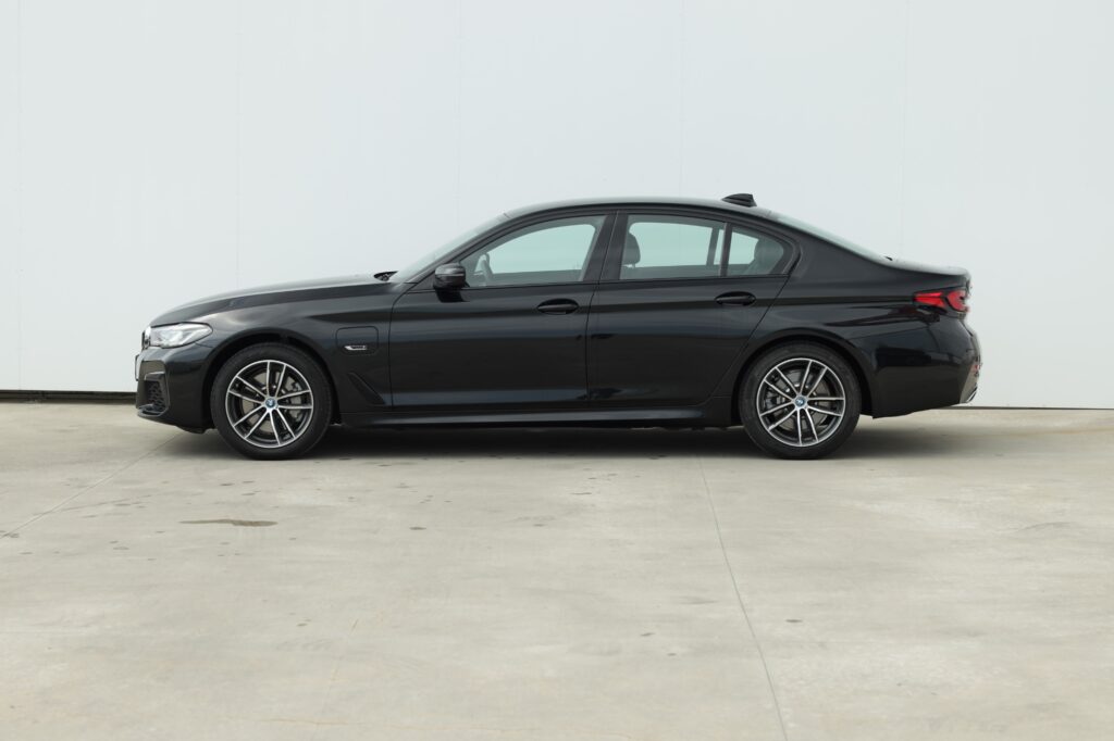 BMW 530e xDrive Sedan