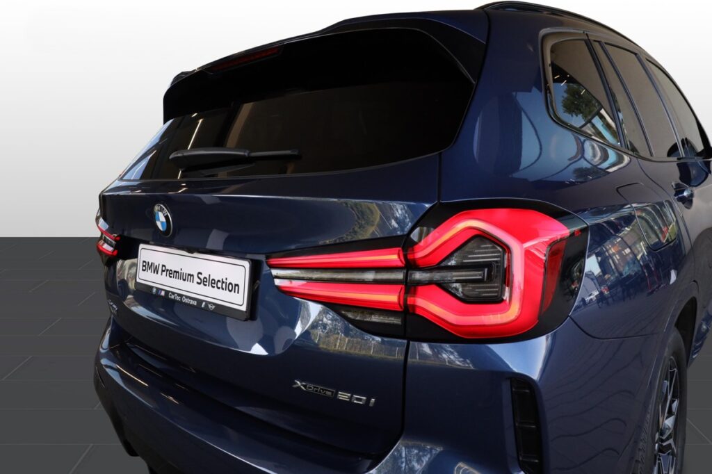 BMW X3 xDrive20i