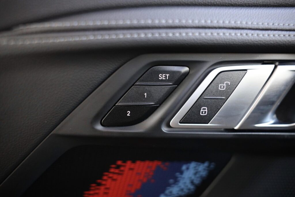 BMW M240i xDrive Coupé