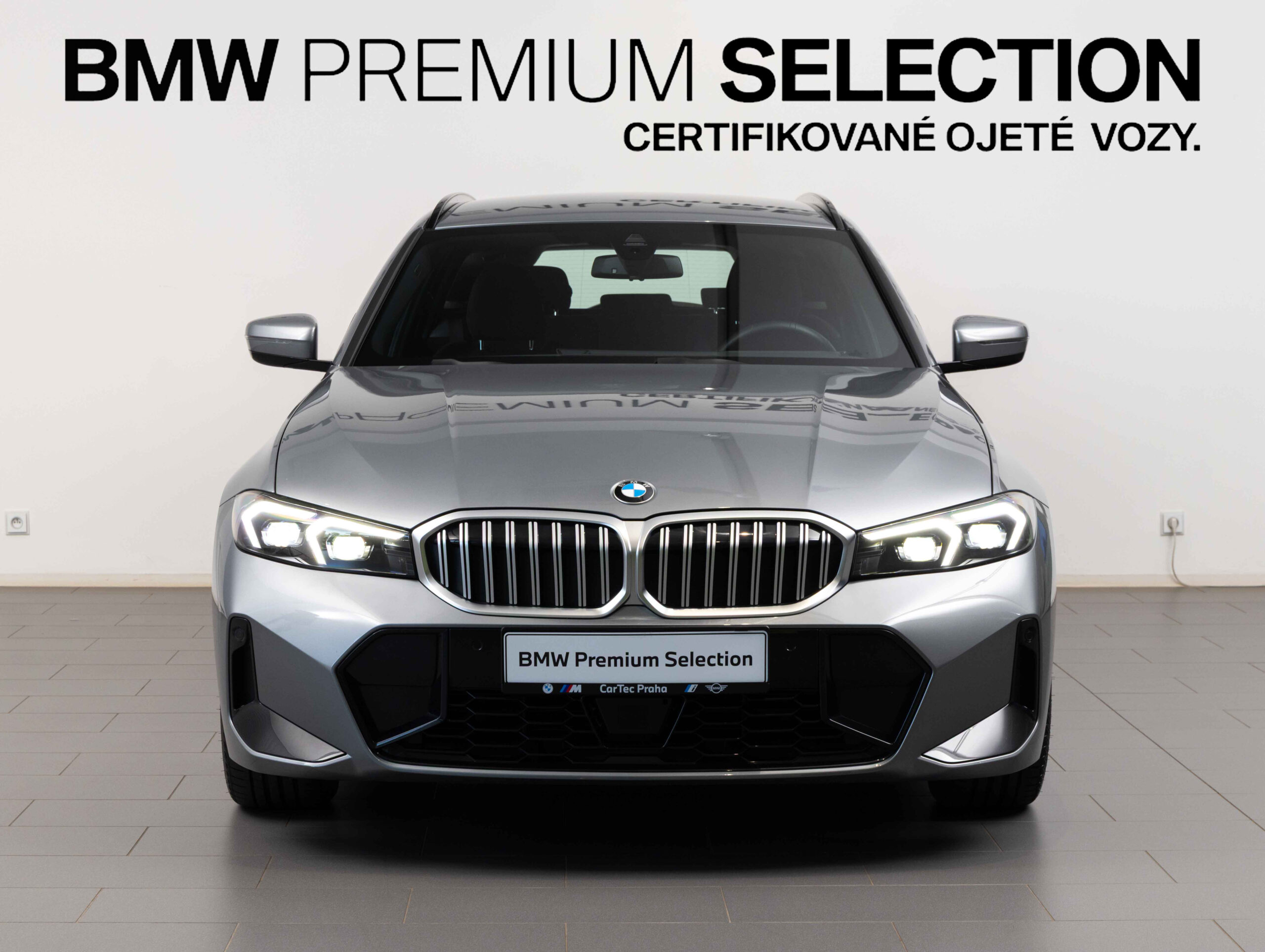 BMW 330i xDrive Touring