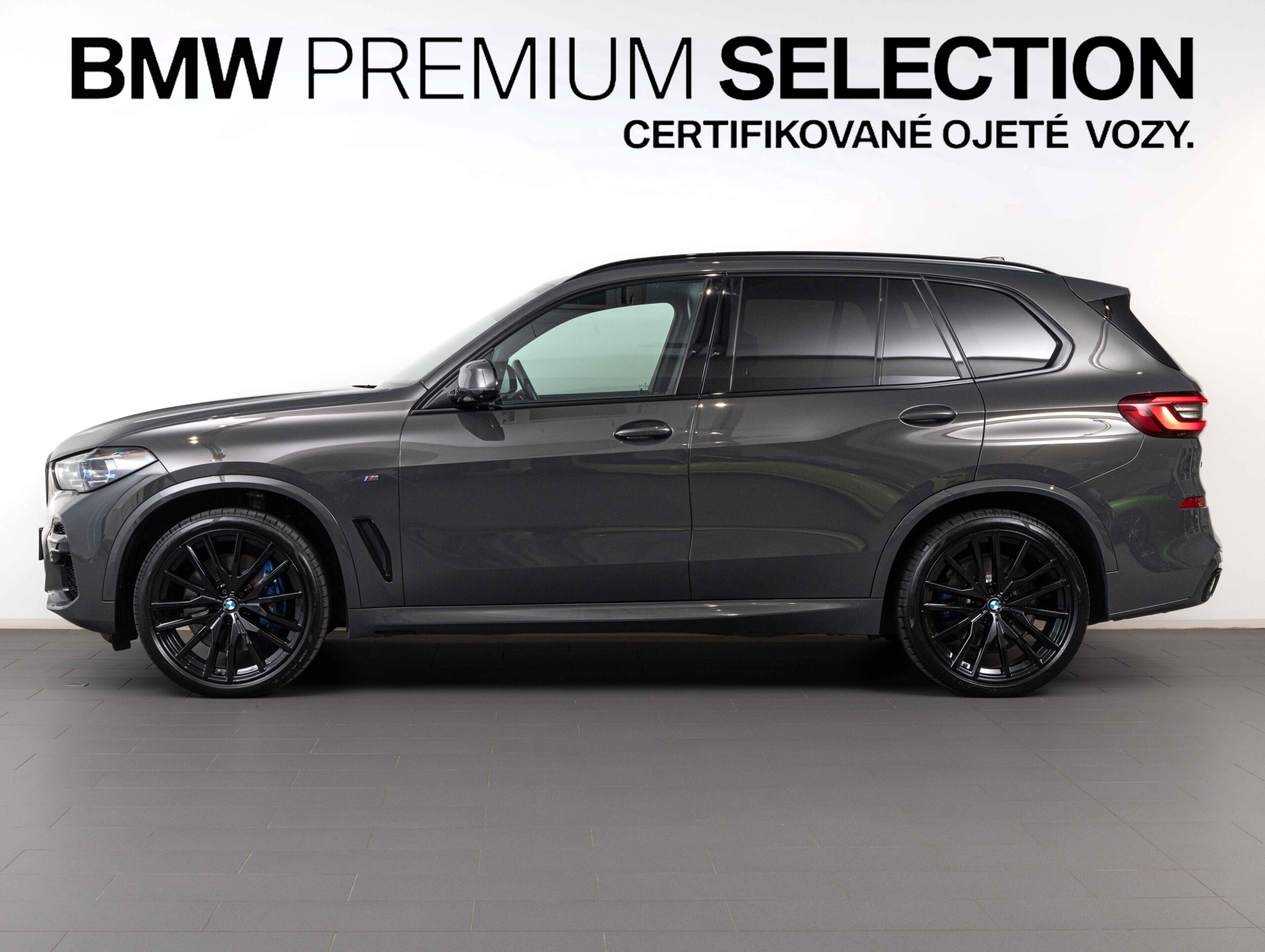 BMW X5 M50i