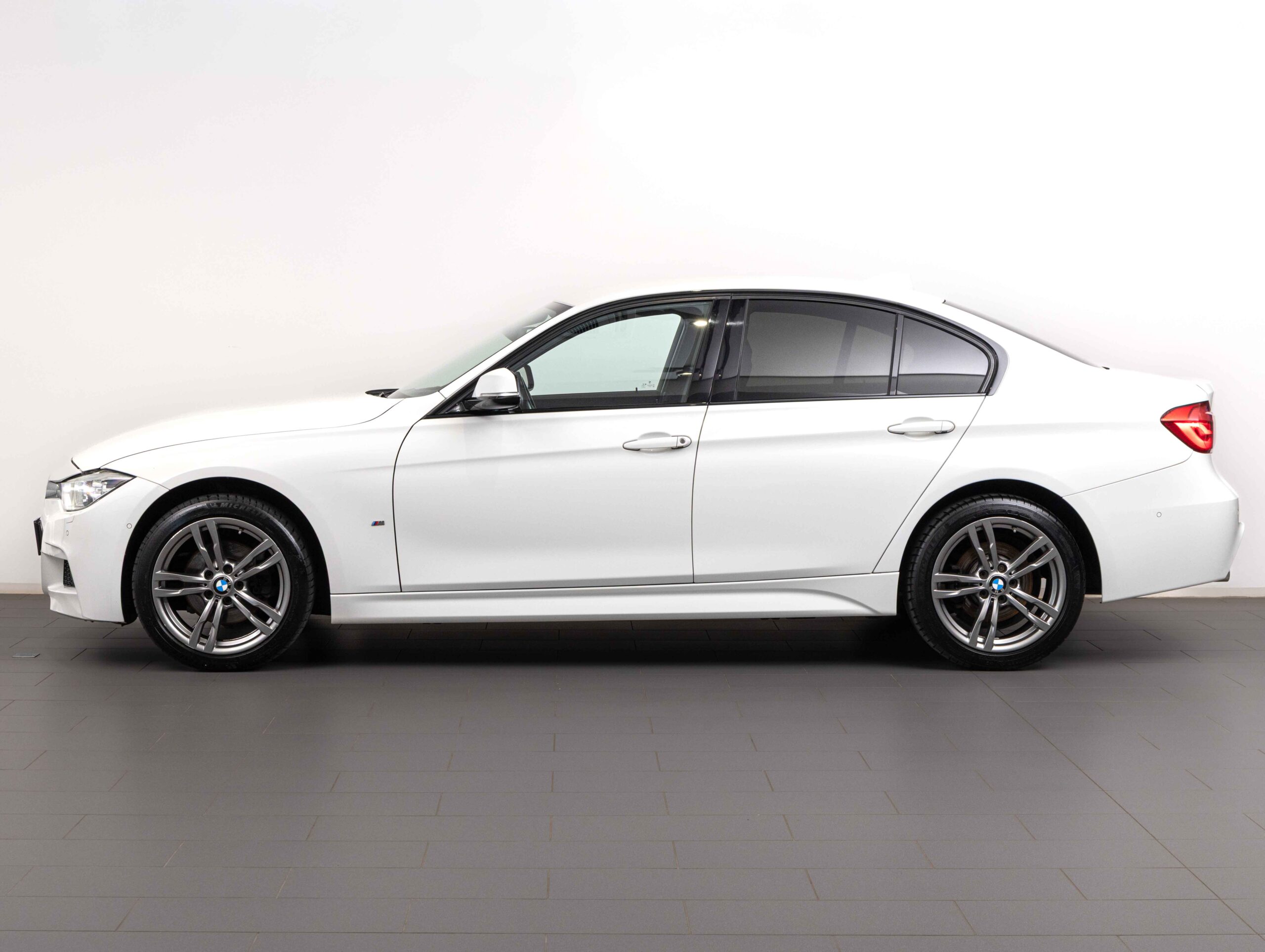 BMW 320d xDrive Limousine