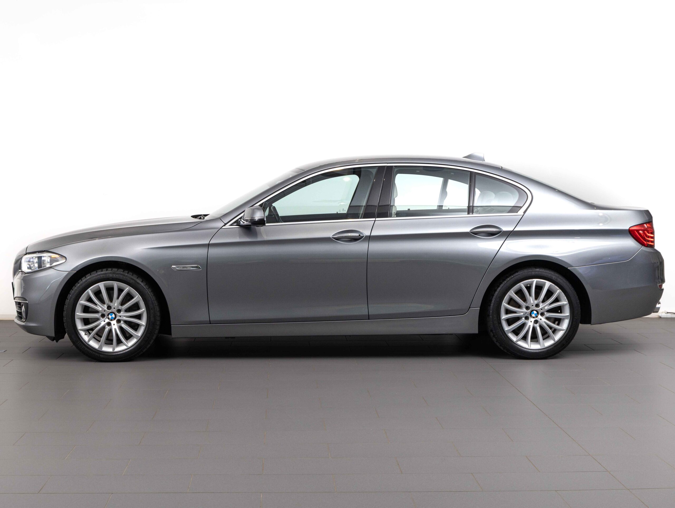 BMW 530d xDrive Sedan