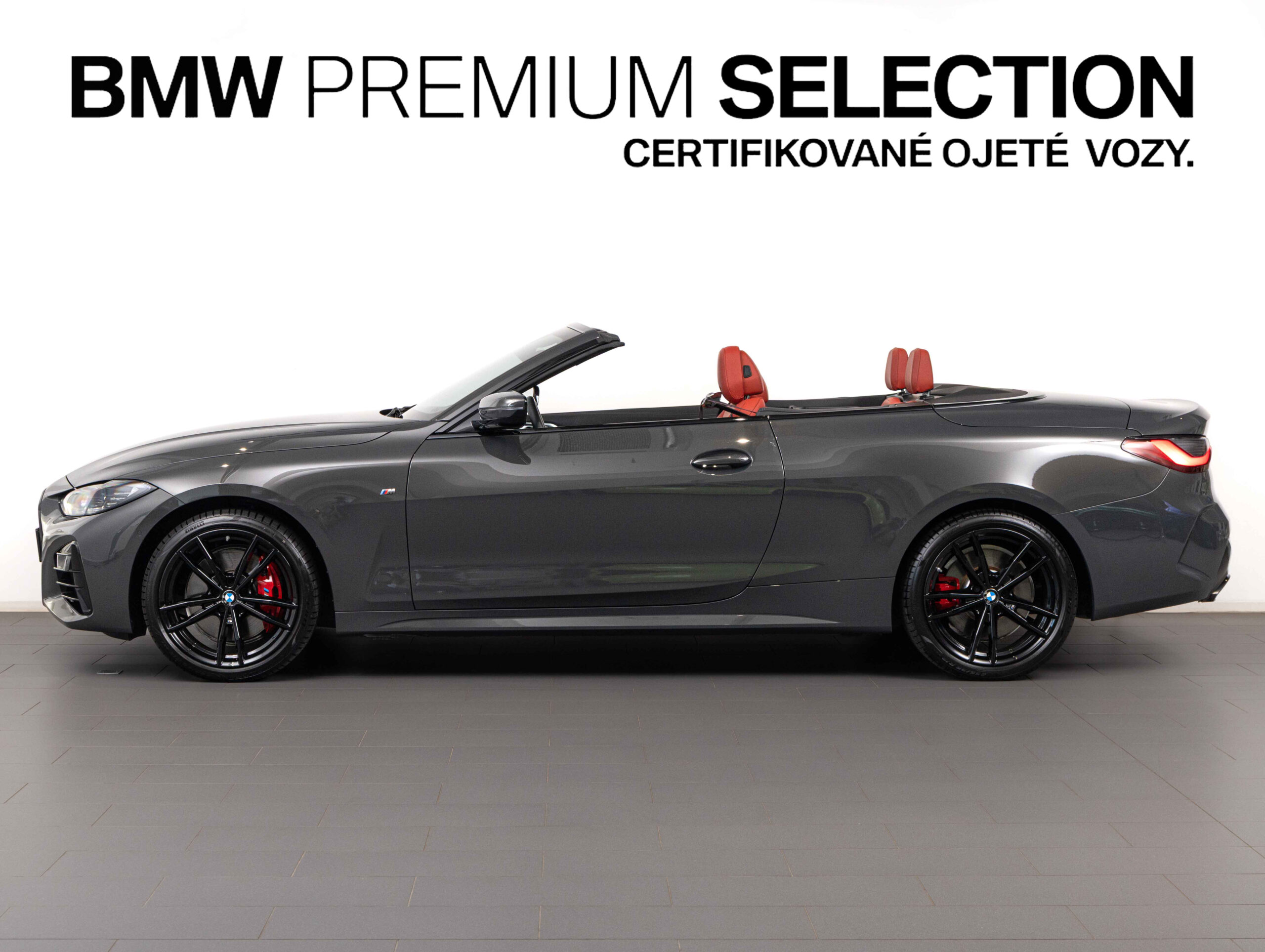 BMW M440i xDrive Convertible