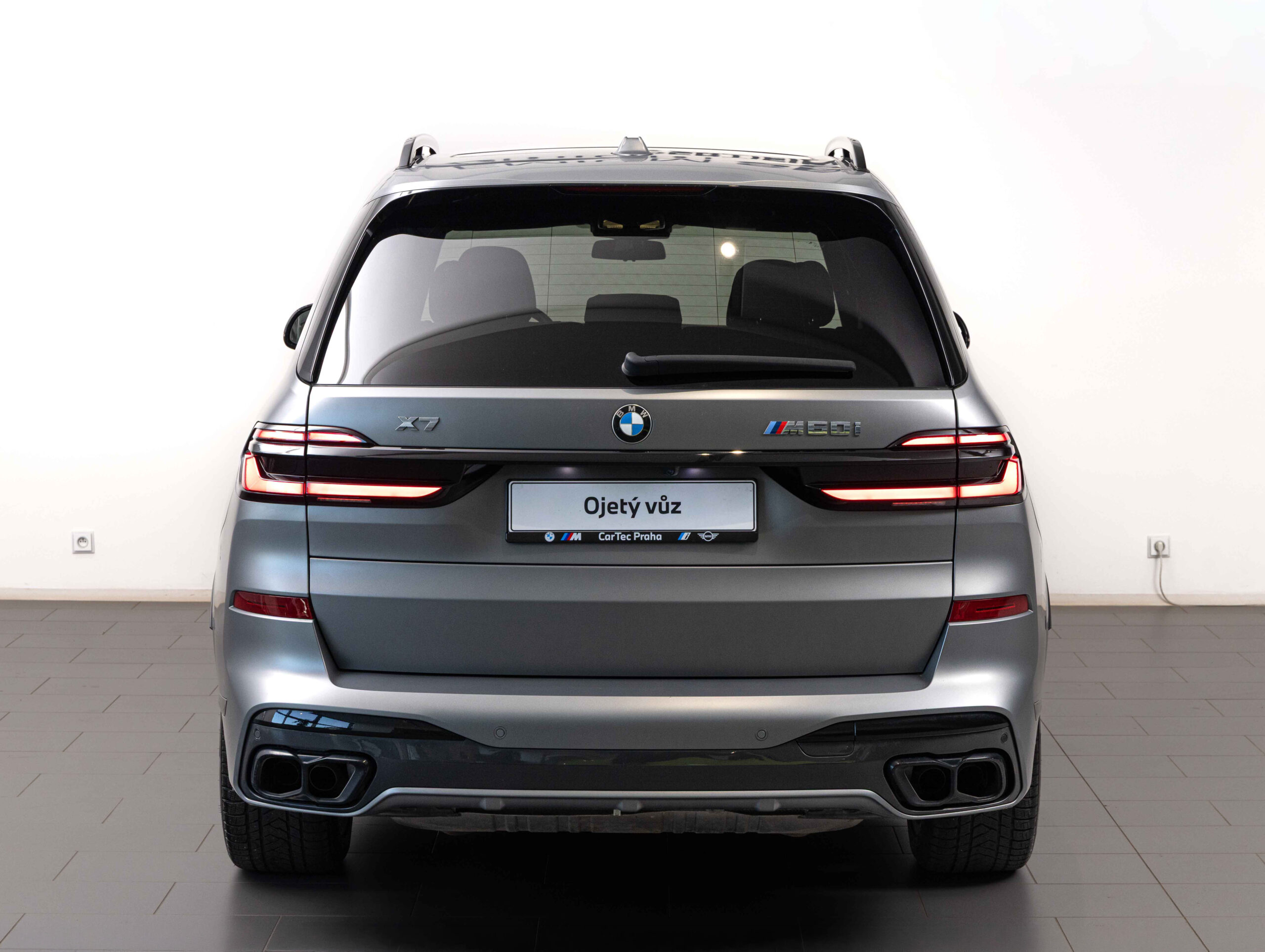 BMW X7 M60i xDrive